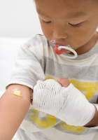 Niño en un hospital